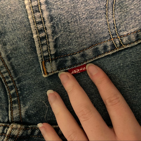 High waisted custom Levi denim shorts style 550 - Picture 5 of 11